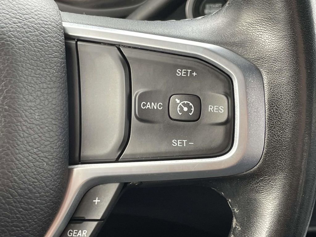 Used 2024 RAM 2500 Big Horn AWD/4WD image 23