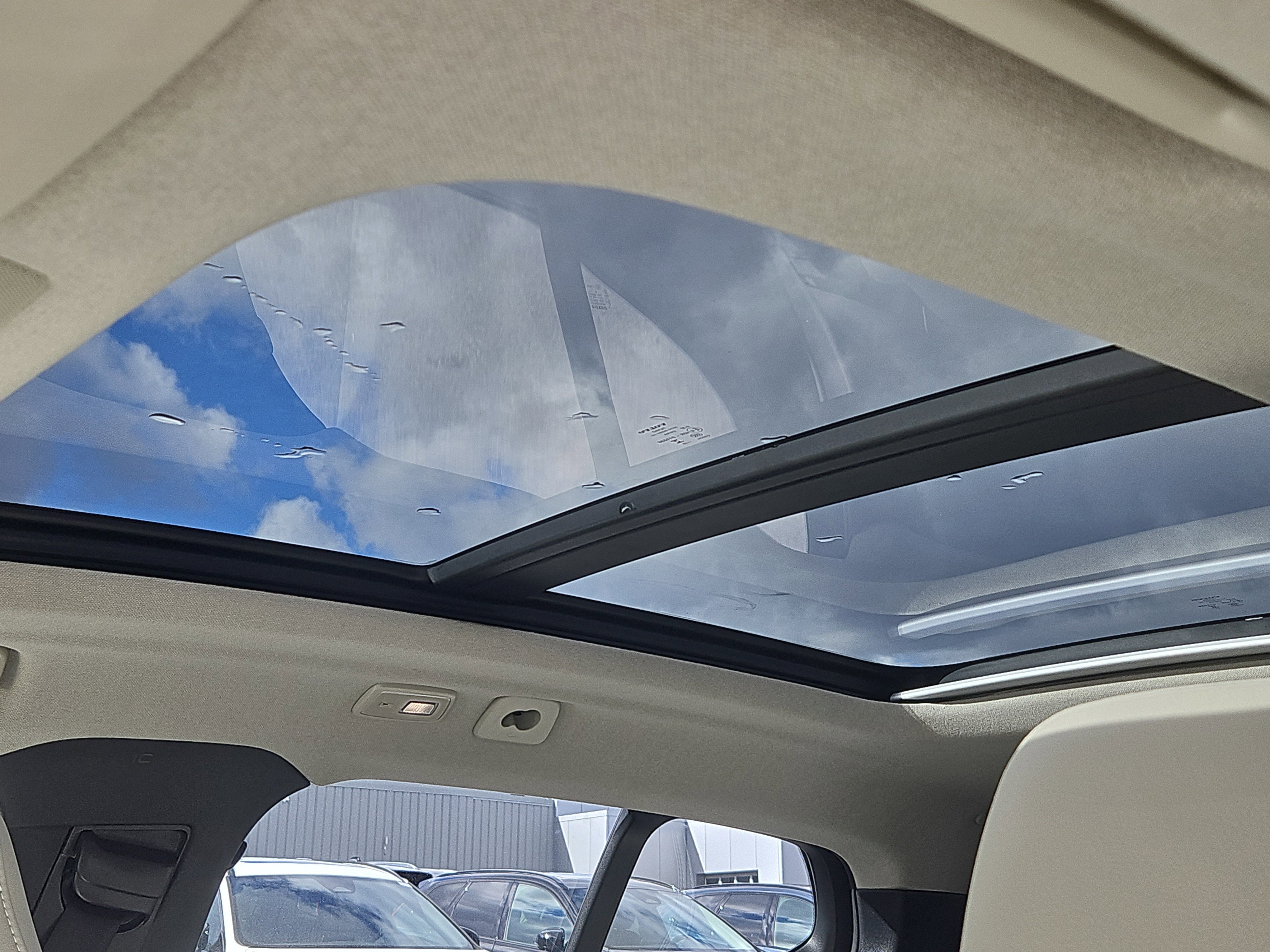 New 2026 Volvo XC40 B5 Ultra w/ Protection Package Premier image 6