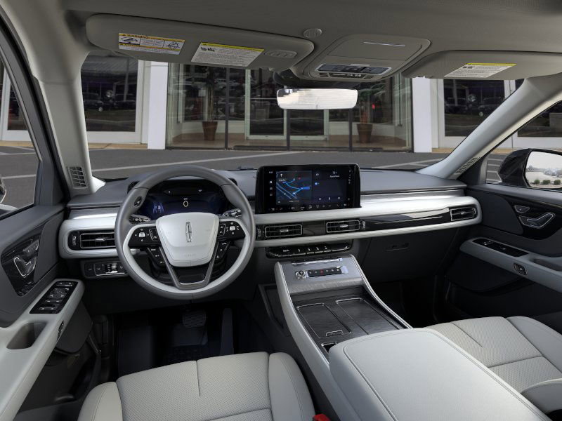 New 2026 Lincoln Aviator AWD image 9
