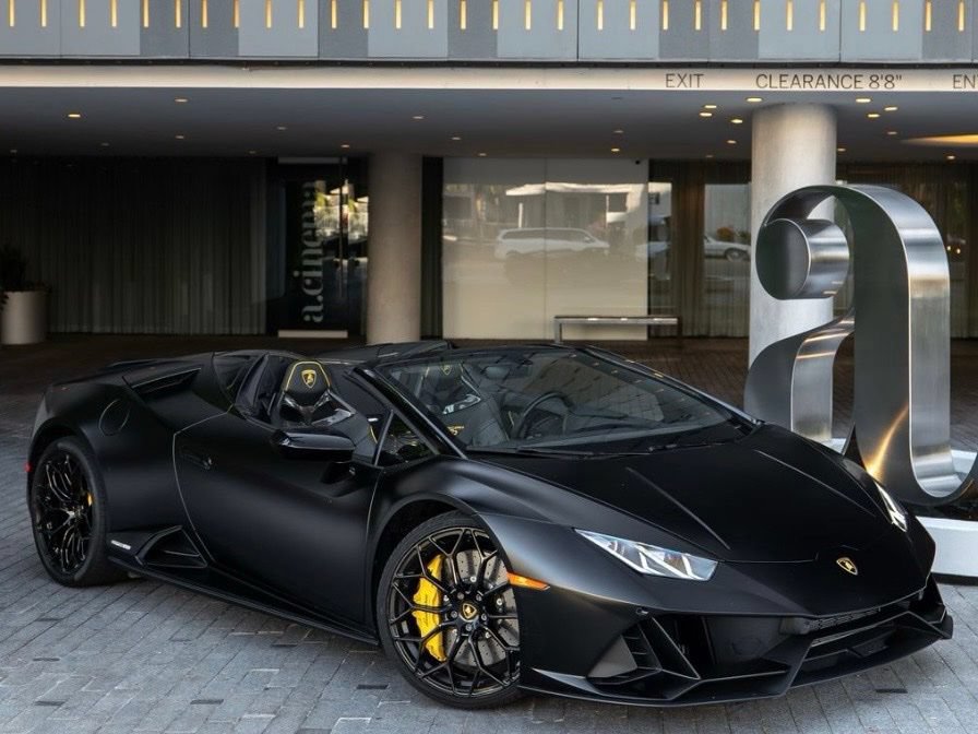 Used 2024 Lamborghini Huracan EVO AWD/4WD image 5