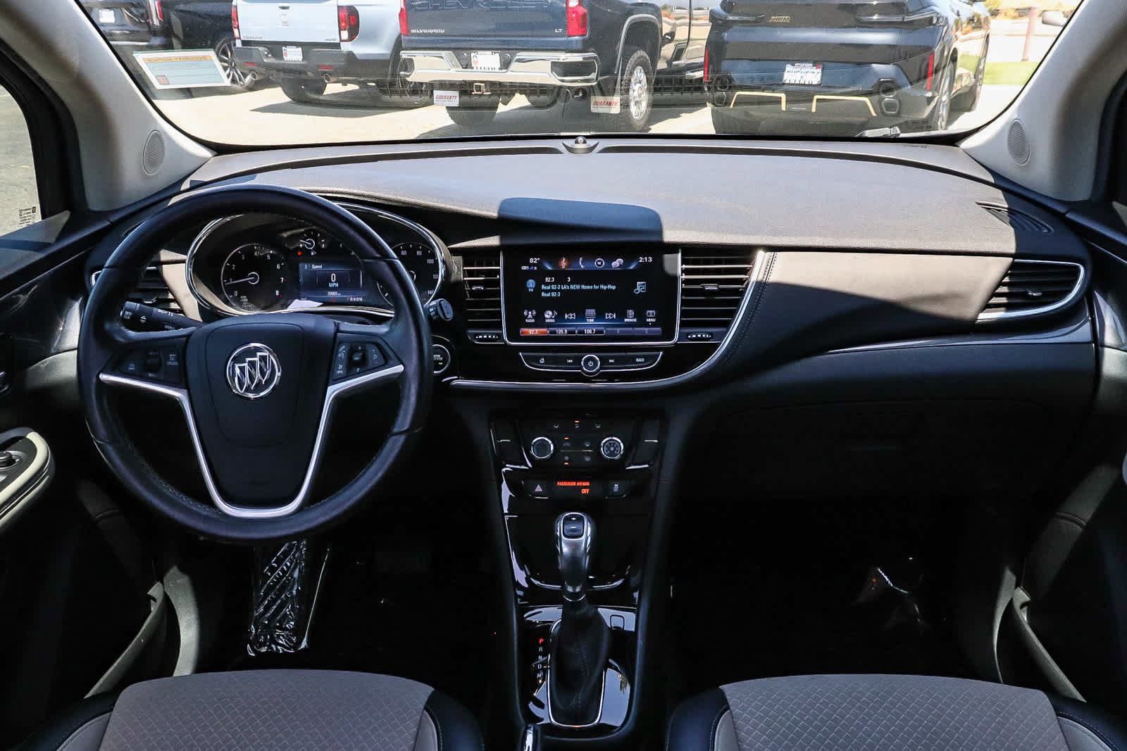 Used 2021 Buick Encore Preferred AWD/4WD image 16