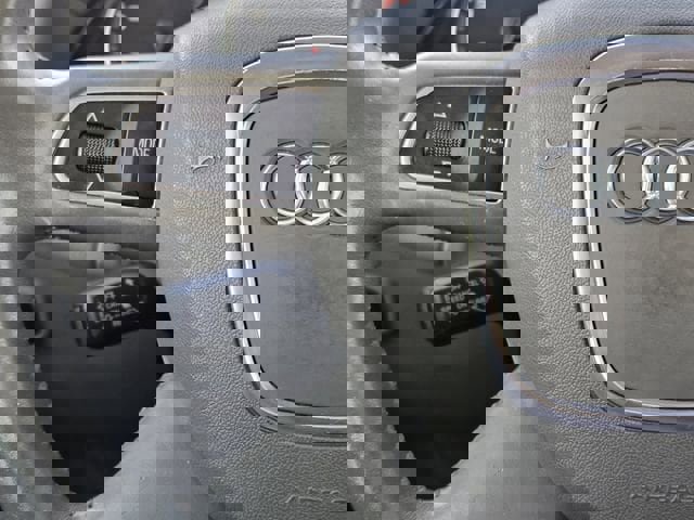 Used 2011 Audi Q5 3.2 Premium Plus image 29