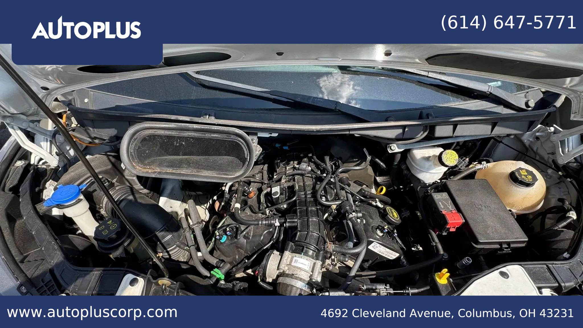 Used 2018 Ford Transit 350 148 Medium Roof RWD image 21