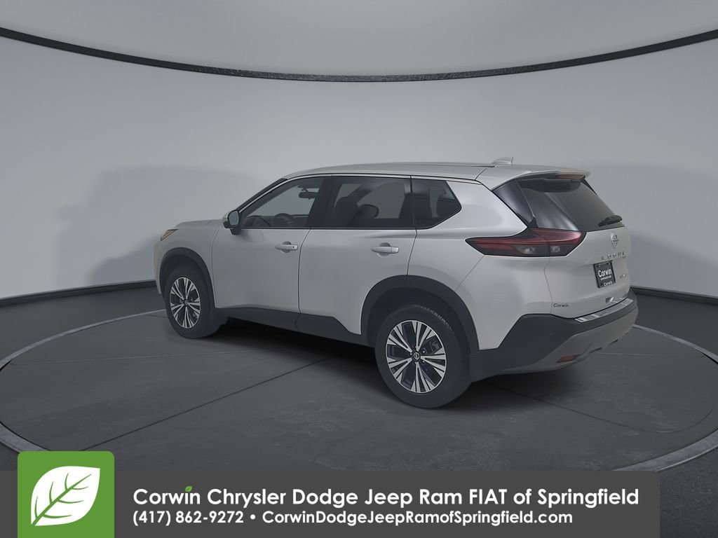Used 2021 Nissan Rogue SV image 11