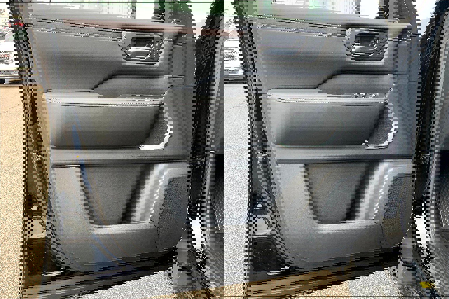 New 2025 Nissan Armada Platinum w/ Convenience Package image 20