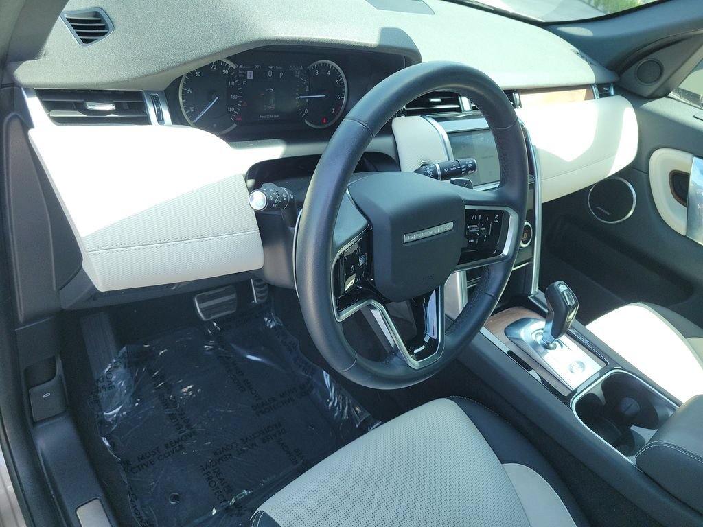 Used 2023 Land Rover Discovery Sport SE R-Dynamic AWD/4WD image 25