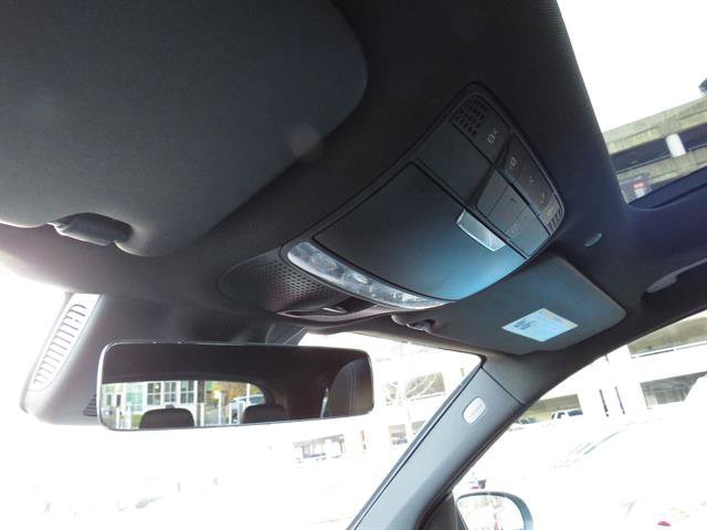 Used 2021 Mercedes-Benz GLC 300 4MATIC image 17