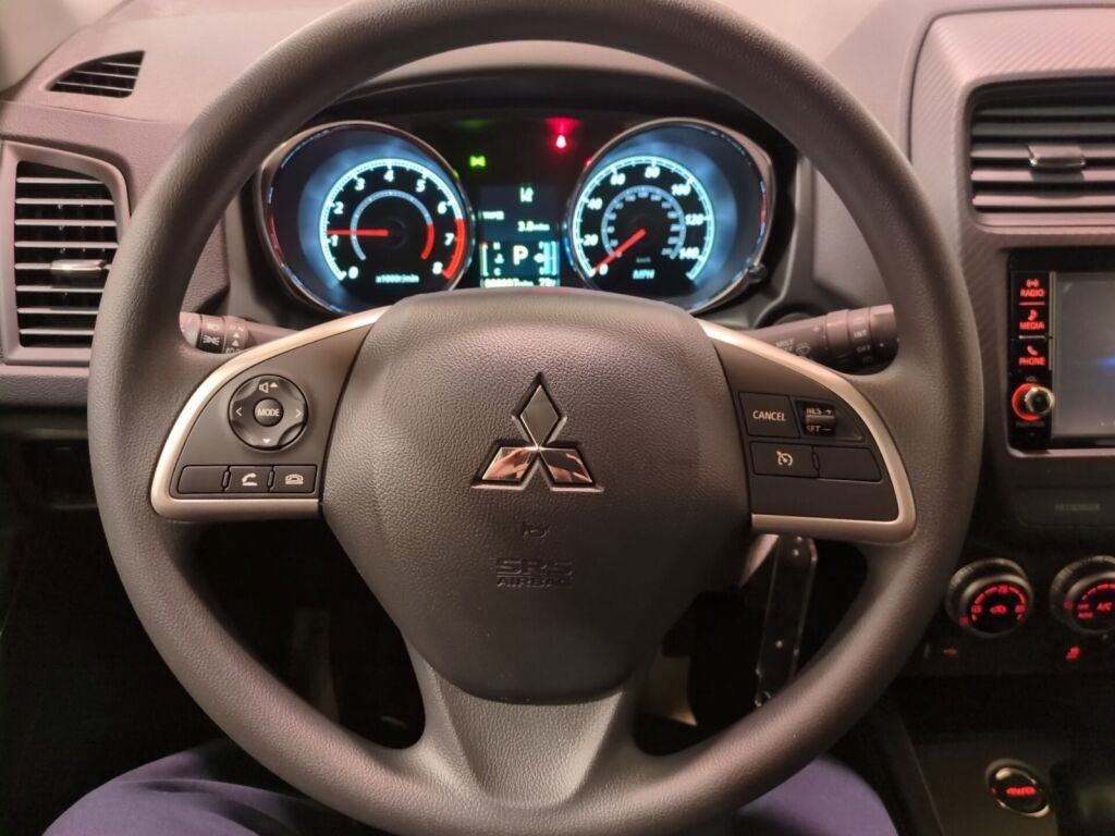 New 2025 Mitsubishi Outlander Sport ES image 18