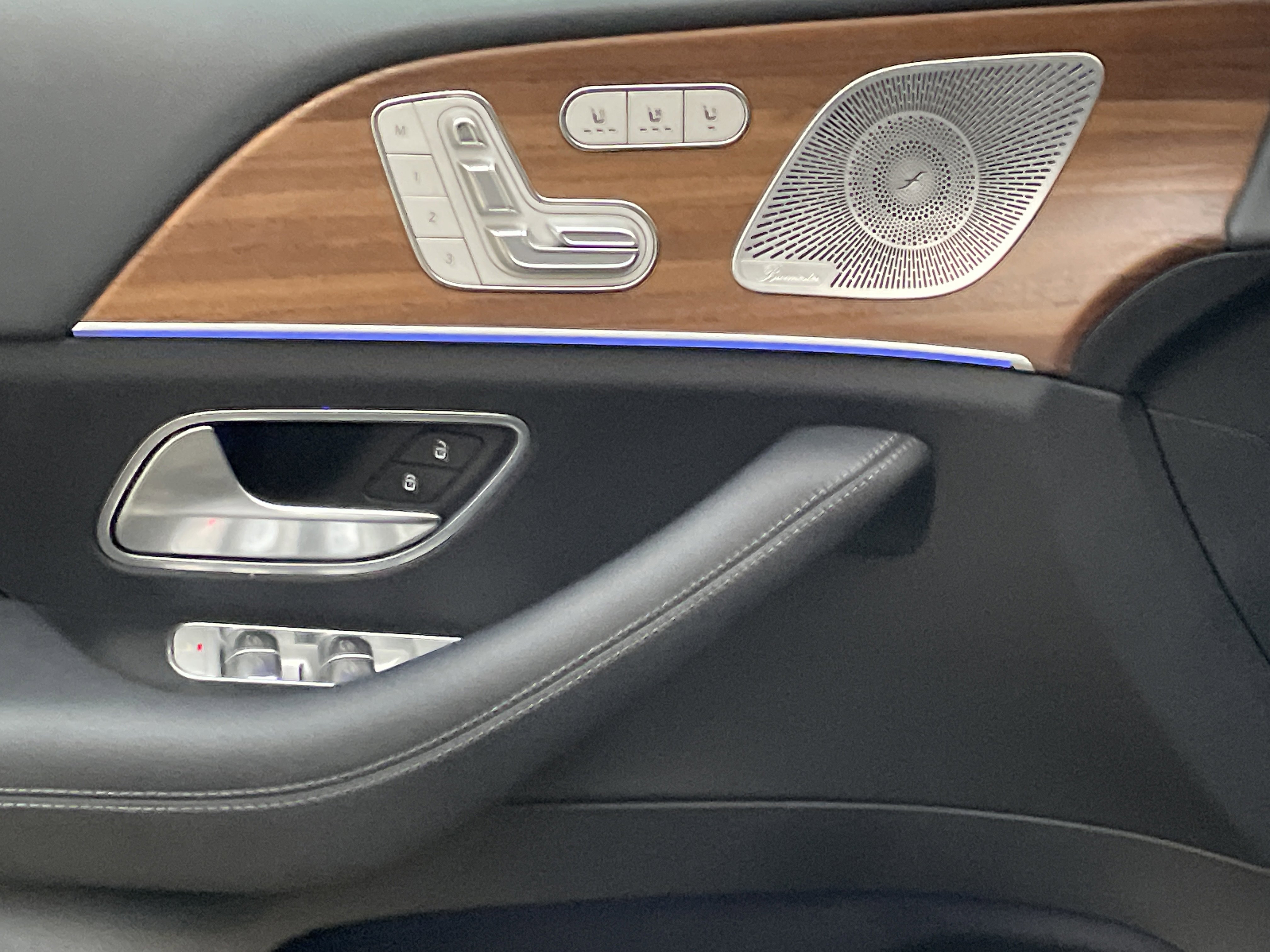 Certified 2024 Mercedes-Benz GLS 450 4MATIC image 20