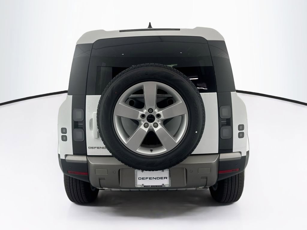 New 2026 Land Rover Defender 110 S AWD/4WD image 6