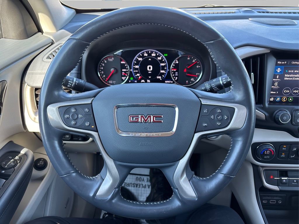 Used 2022 GMC Terrain Denali w/ Denali Premium Package AWD/4WD image 27