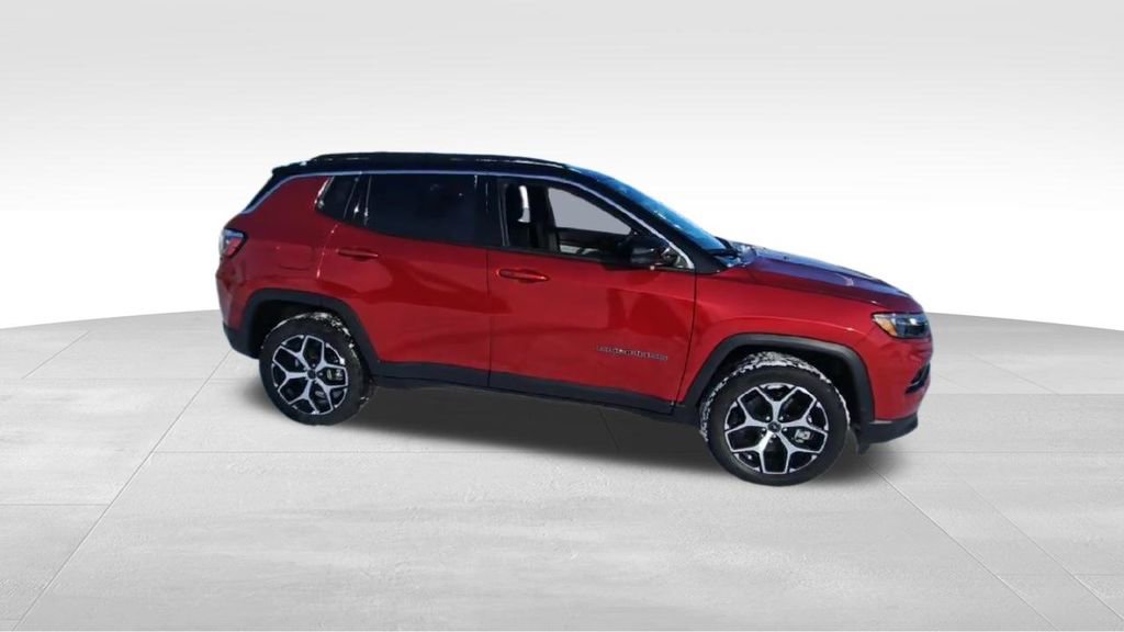 New 2026 Jeep Compass Limited image 9