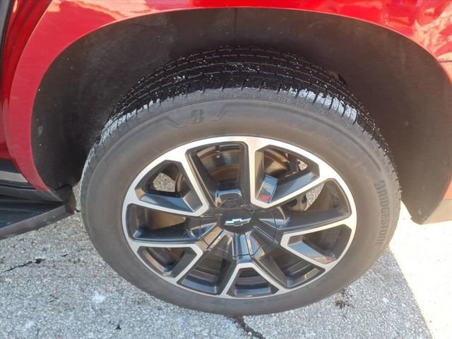 Used 2022 Chevrolet Tahoe RST w/ Luxury Package image 17