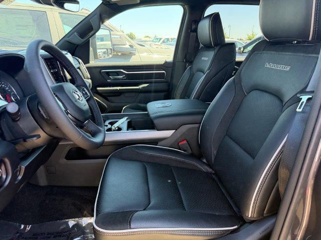 New 2026 RAM 1500 Laramie w/ Night Edition AWD/4WD image 14