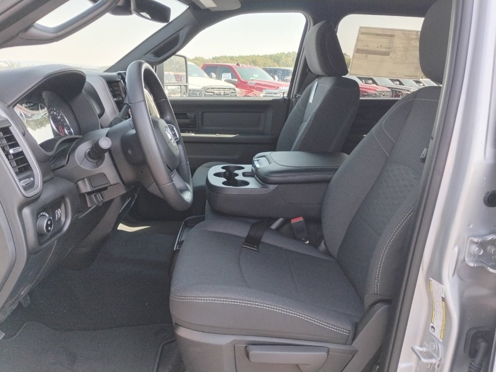 New 2026 RAM 2500 Tradesman AWD/4WD image 22