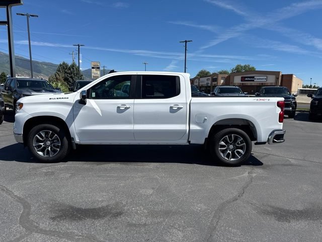 Used 2026 Chevrolet Silverado 1500 LT w/ Safety Package AWD/4WD image 4
