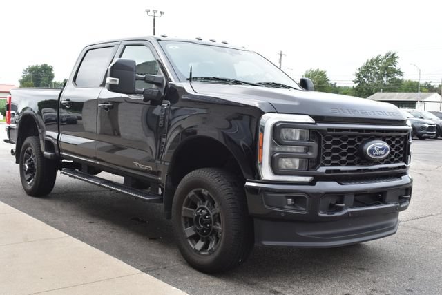 Used 2023 Ford F250 Lariat w/ Lariat Ultimate Package AWD/4WD image 13