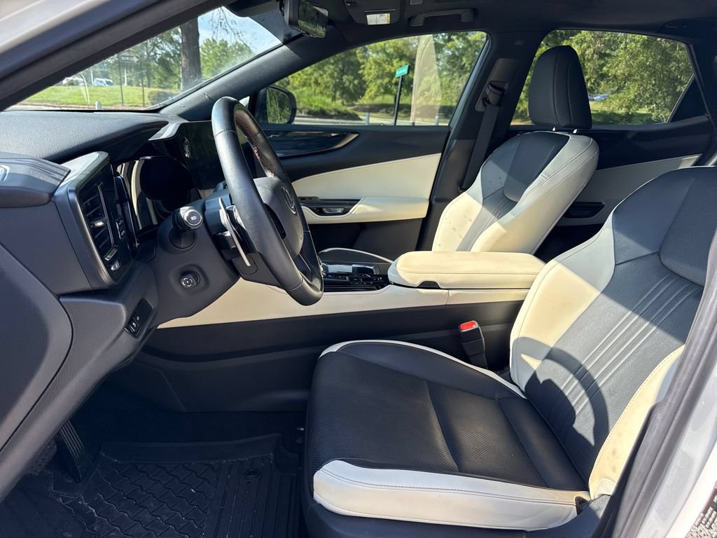 Used 2024 Lexus NX 350 AWD image 12