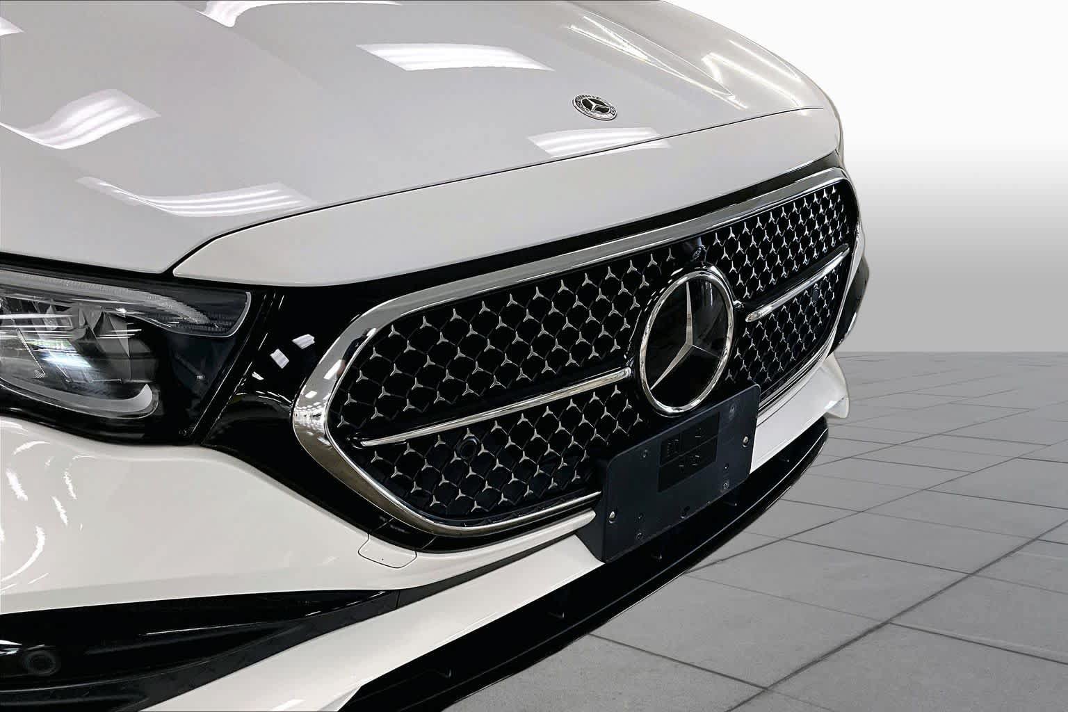 Certified 2026 Mercedes-Benz E 350 4MATIC Sedan image 32
