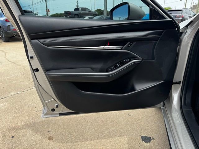 Used 2025 MAZDA MAZDA3 s FWD image 10