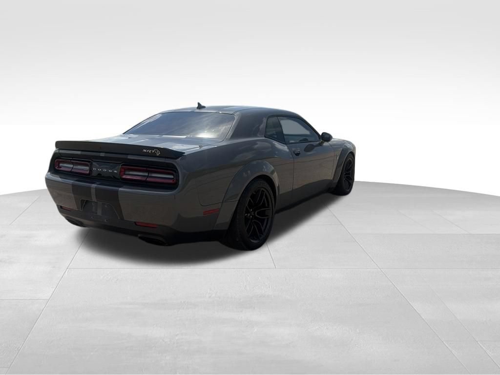 Used 2018 Dodge Challenger SRT Hellcat RWD image 7
