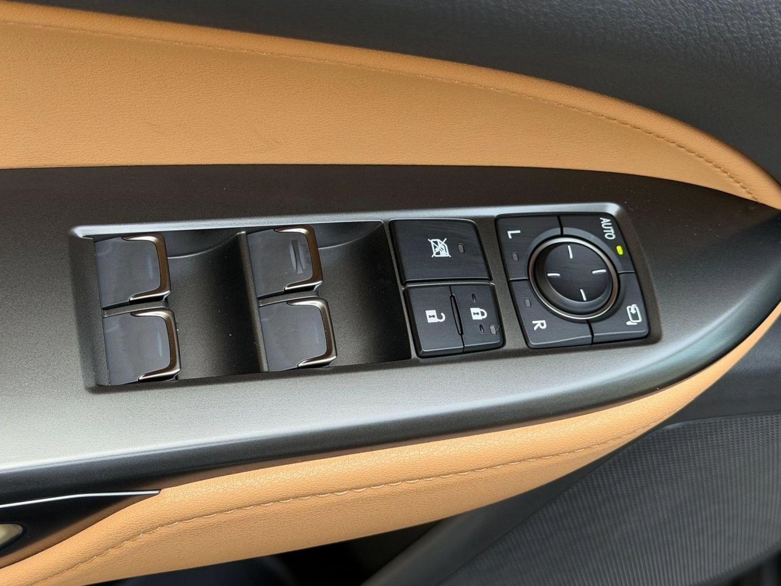 New 2026 Lexus NX 350 AWD image 24