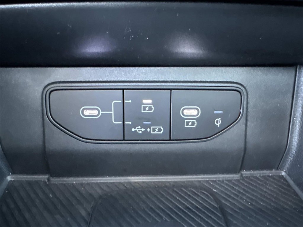 Certified 2026 Kia Sportage EX w/ EX Panorama Roof Package image 49