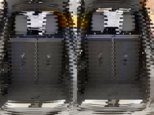 New 2026 Cadillac Vistiq Premium Luxury AWD/4WD image 23