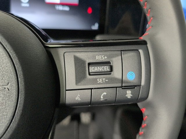 New 2026 Nissan Kicks SR w/ Cold Weather Package image 16