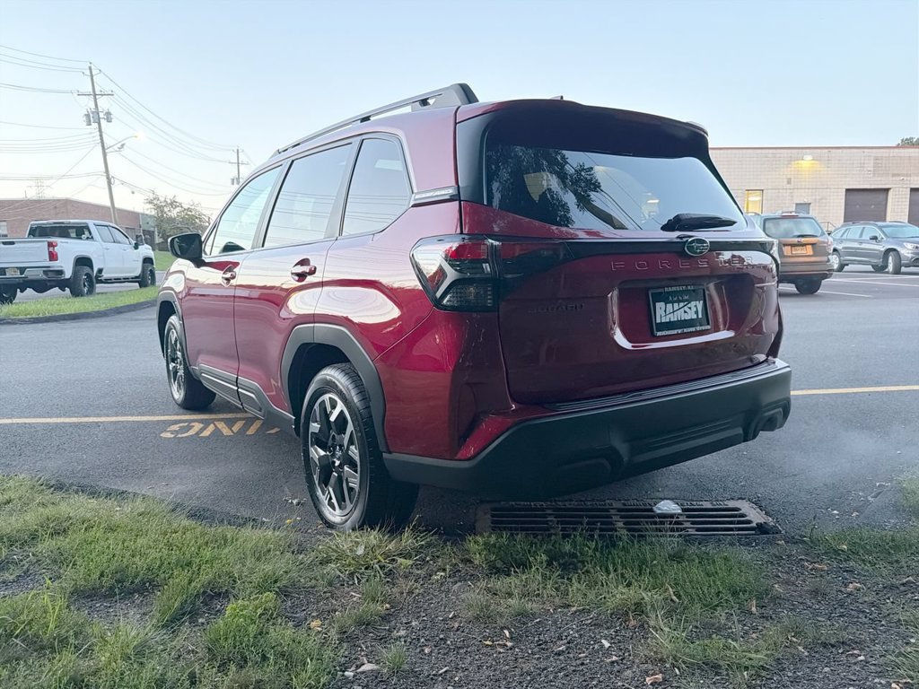 Used 2026 Subaru Forester Premium AWD/4WD image 6