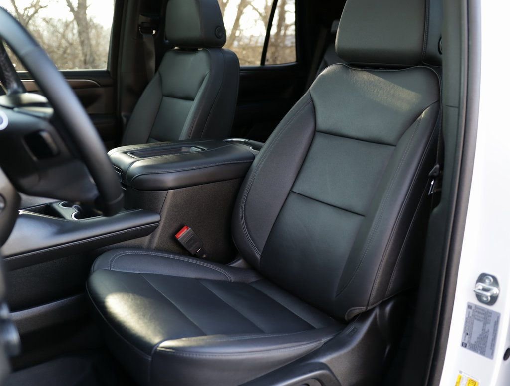 Used 2023 Chevrolet Tahoe LT w/ Luxury Package image 24