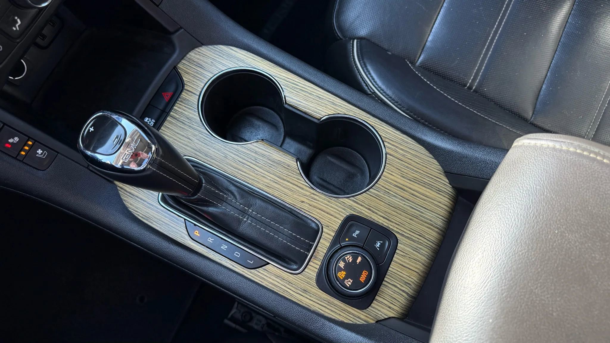 Used 2017 GMC Acadia Denali image 26