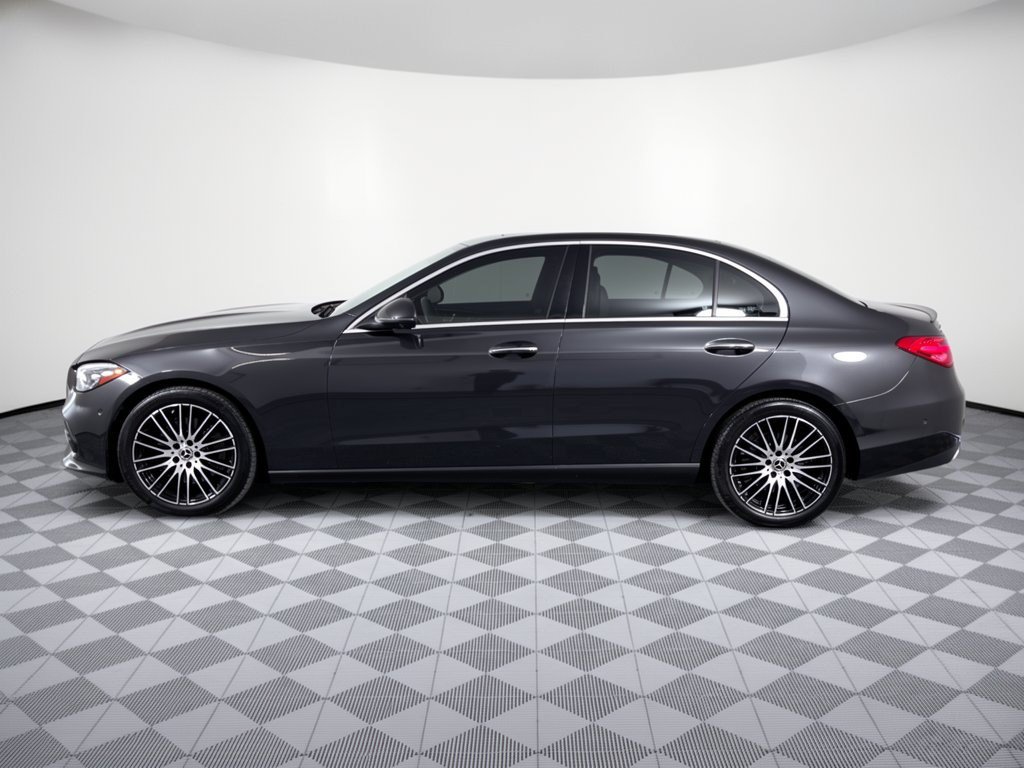 Used 2023 Mercedes-Benz C 300 Sedan image 2