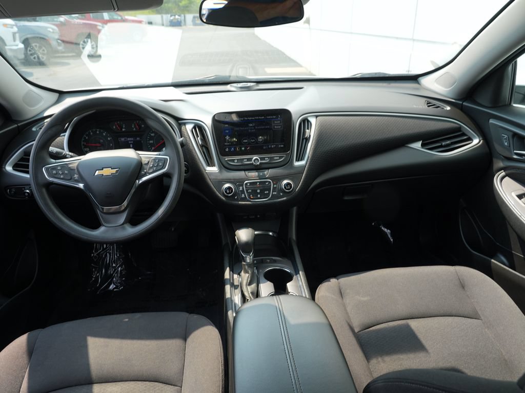 Used 2023 Chevrolet Malibu LT w/ Driver Confidence Package FWD image 26