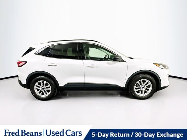 Used 2022 Ford Escape SE w/ Convenience Package image 9