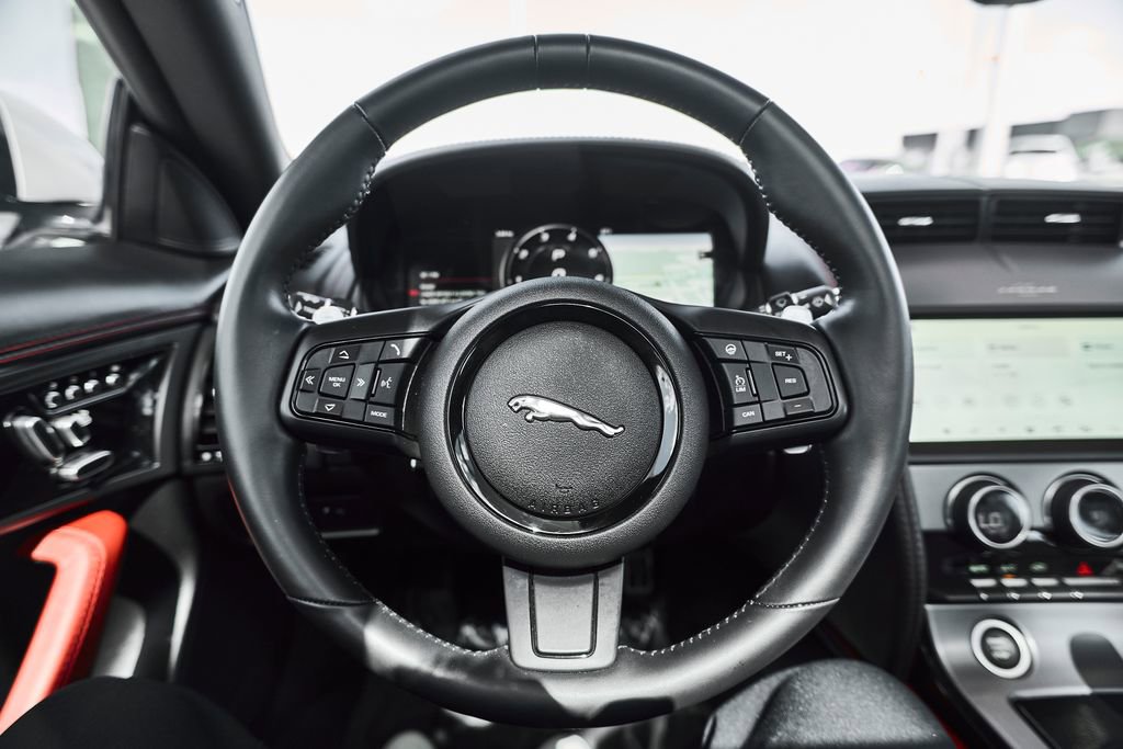 Used 2023 Jaguar F-TYPE Coupe RWD image 23