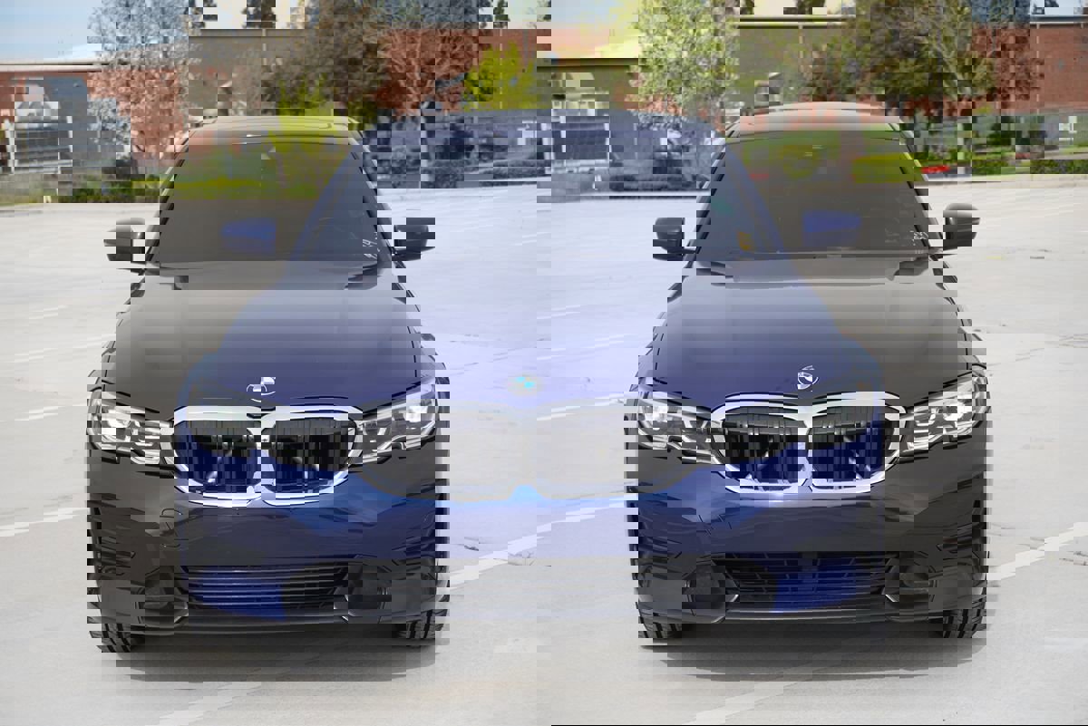 Used 2019 BMW 330i Sedan RWD image 5