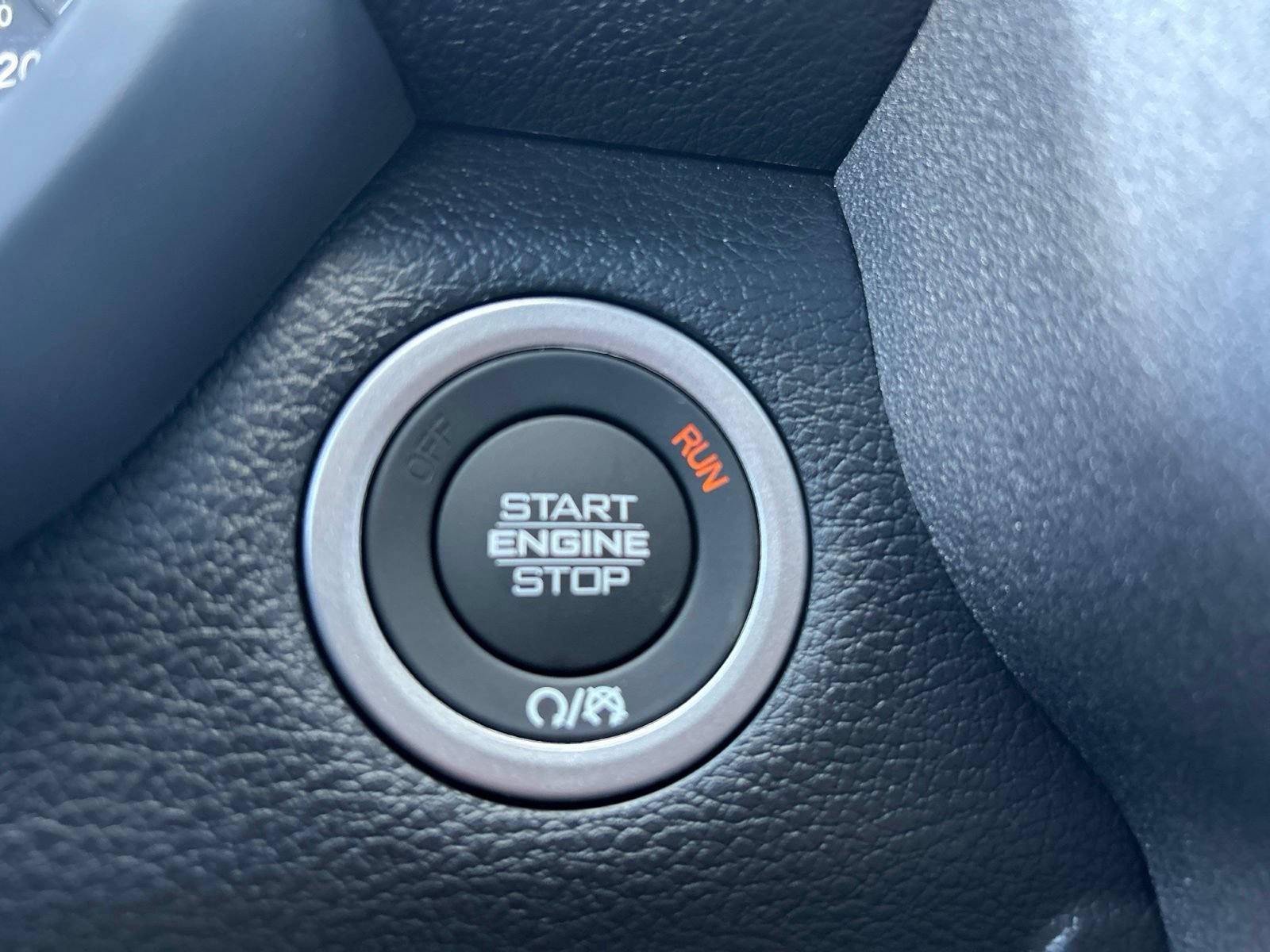 New 2026 RAM 3500 Tradesman AWD/4WD image 30