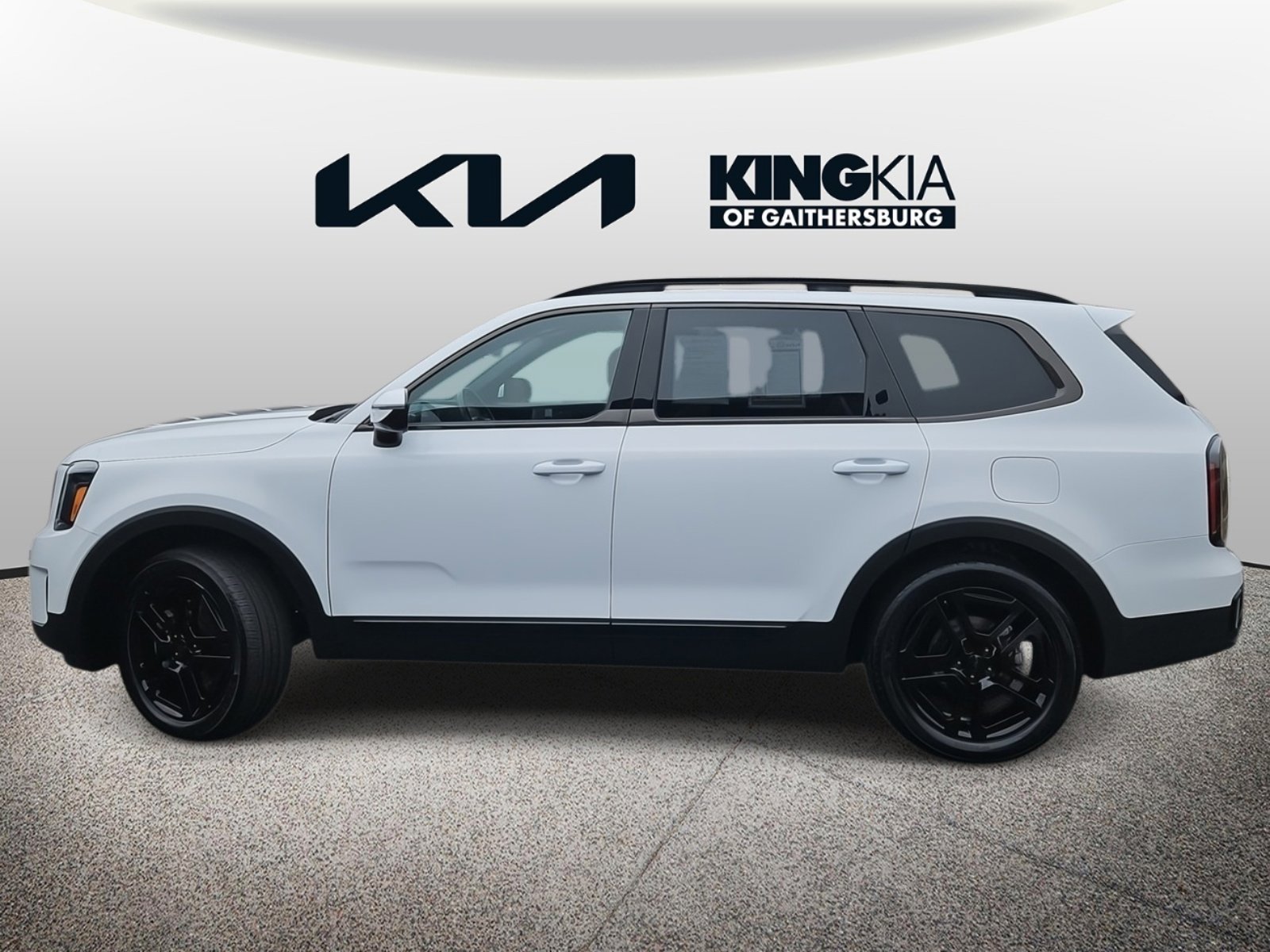 Used 2025 Kia Telluride SX X-Line image 7