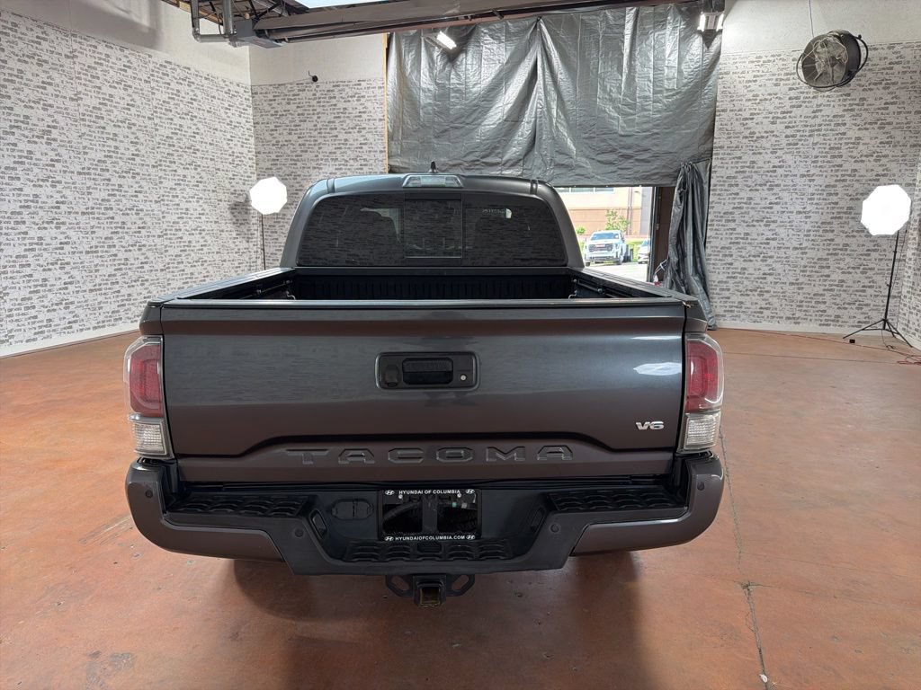 Used 2021 Toyota Tacoma TRD Off-Road w/ Technology Package AWD/4WD image 6