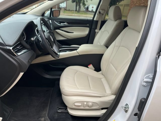 Used 2022 Buick Enclave Essence FWD image 12