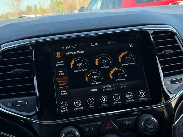Used 2019 Jeep Grand Cherokee Limited AWD/4WD image 25