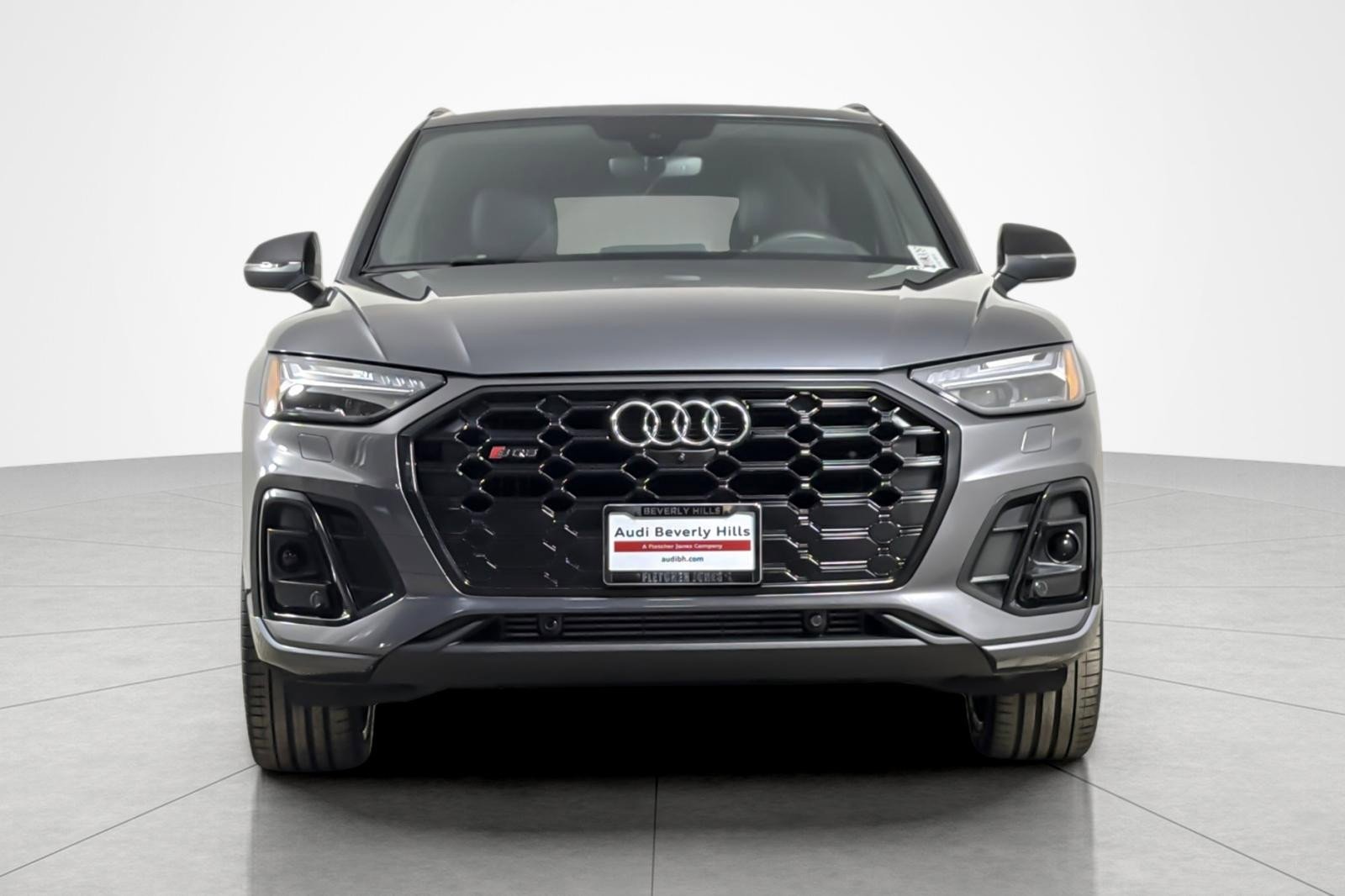 Used 2023 Audi SQ5 Prestige w/ Prestige Package image 8