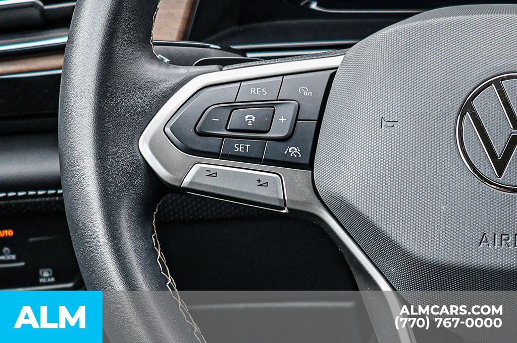 Used 2024 Volkswagen Atlas SE FWD image 36