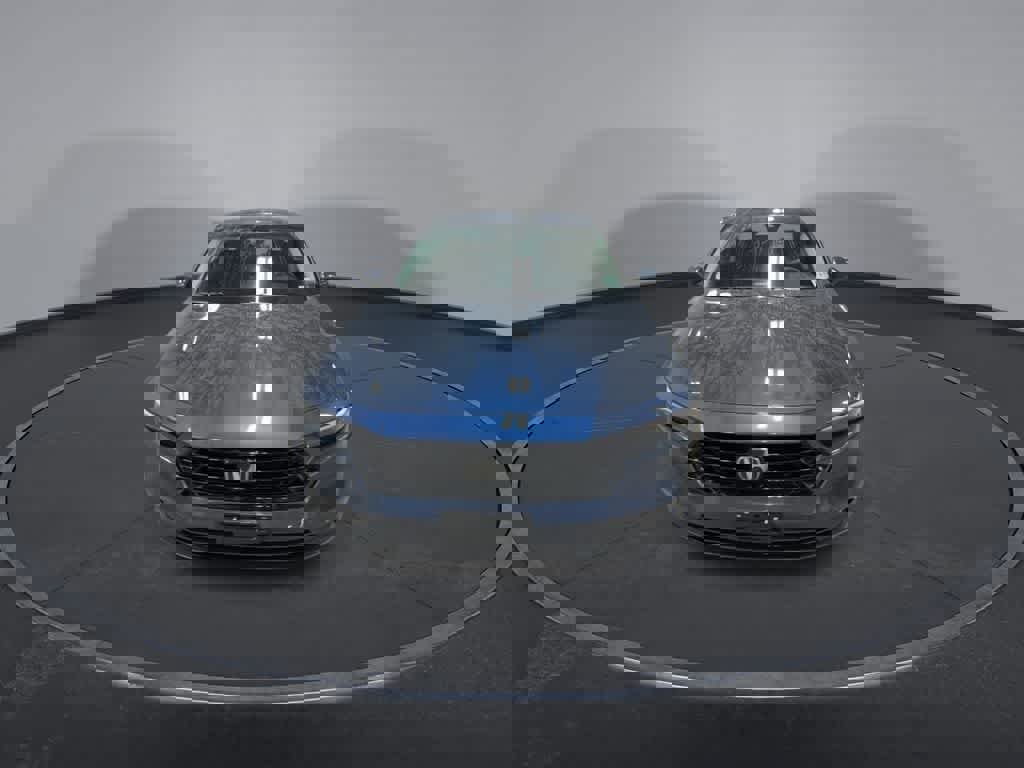 Used 2023 Honda Accord EX image 3