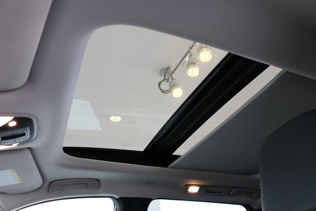 Certified 2025 INFINITI QX60 Pure image 17