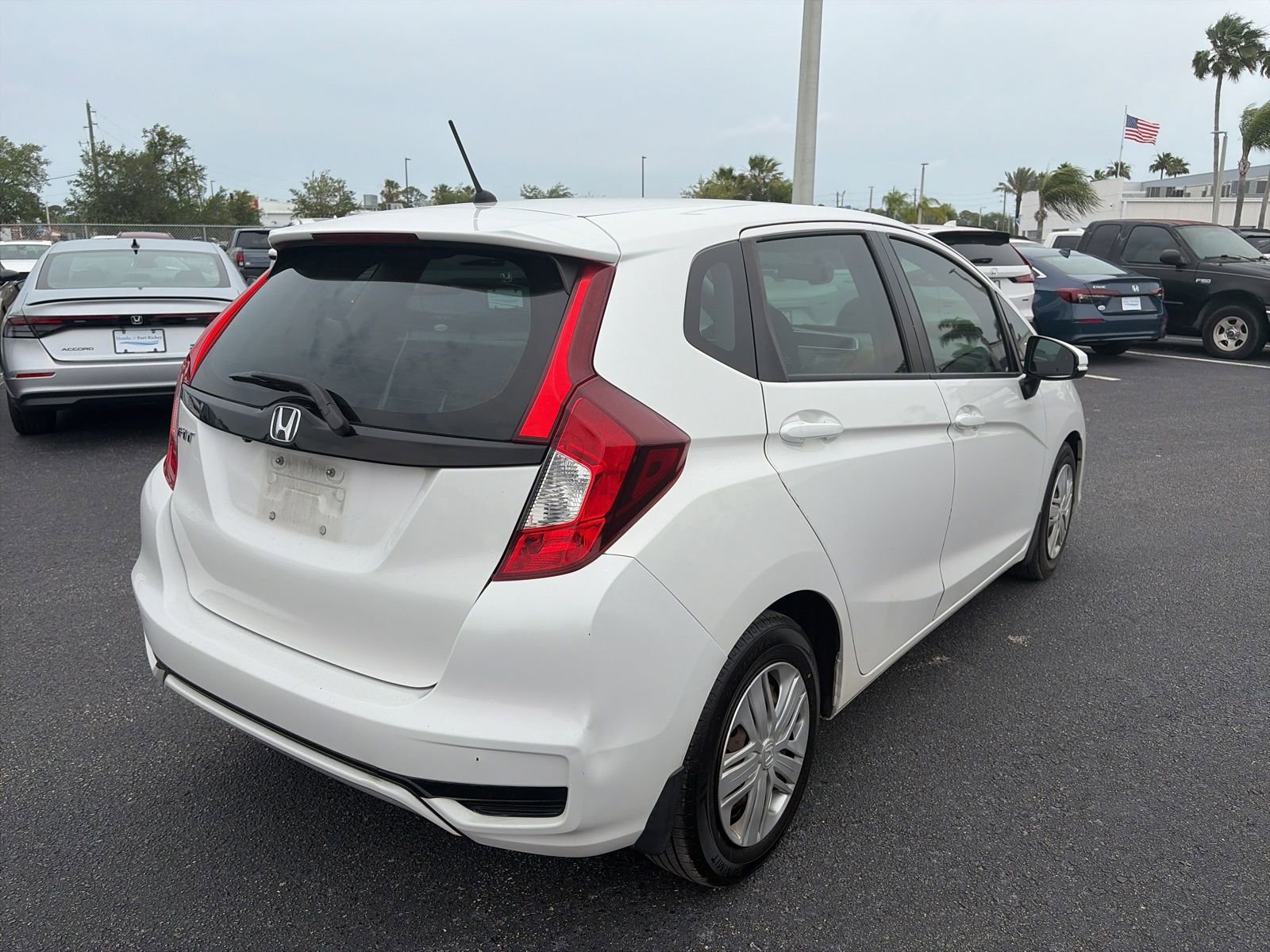 Used 2019 Honda Fit LX image 7