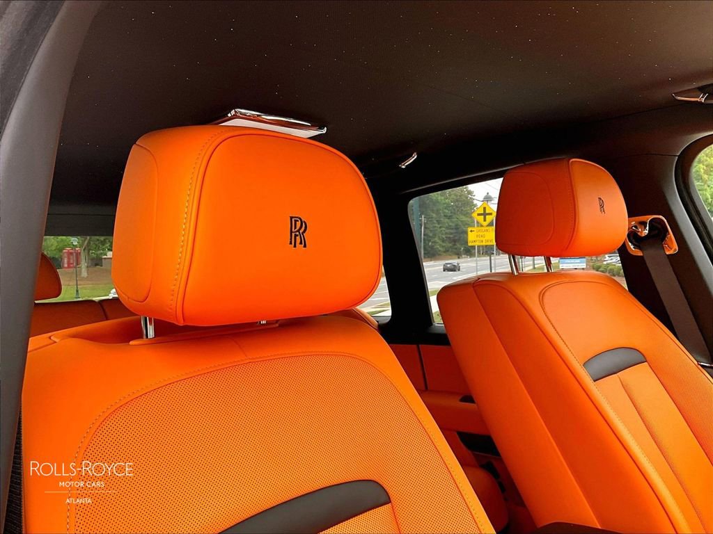 New 2026 Rolls-Royce Cullinan AWD/4WD image 15
