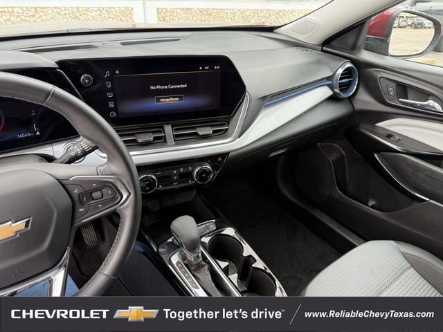 Used 2024 Chevrolet Trax LT w/ Driver Confidence Package image 18