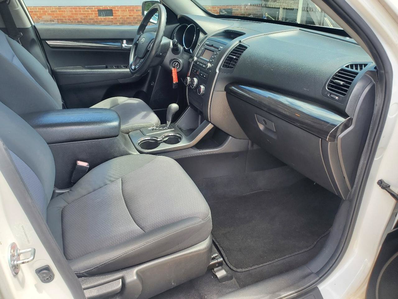 Used 2013 Kia Sorento LX AWD/4WD image 5